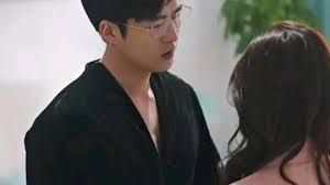 隱婚老公是富豪（隱婚對(duì)象是大佬）(全集)