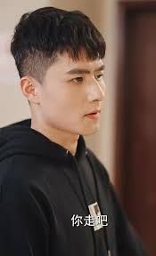 跑腿，竟是隱藏大佬(全集)