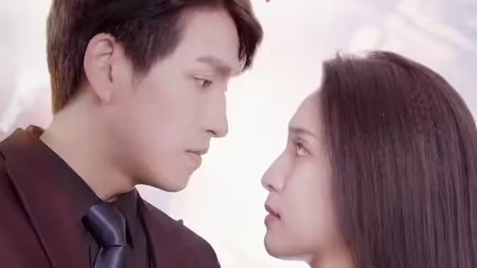 分手后閃婚了男?？偛?全集)